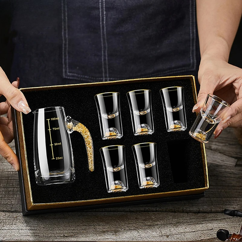 Wine Vodka Beer - Set Regalo di 2/7 Bicchieri Corti