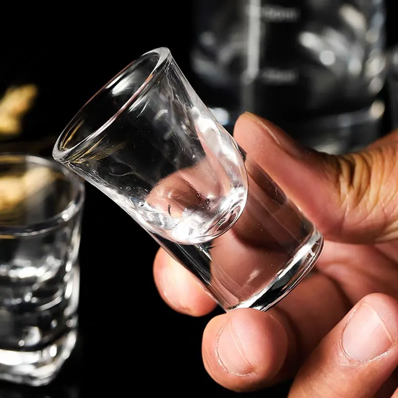 Wine Vodka Beer - Bicchierini da 10ml/15ml per Baijiu, Vodka,