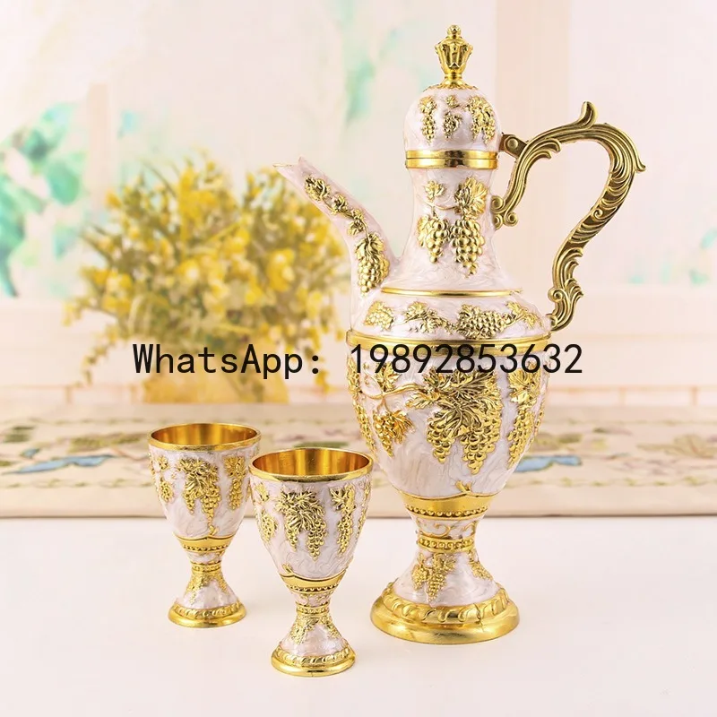 Set B1331: Set da Vino Retrò E - Wine & Beer Shop Photos recensione e prezzo
